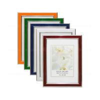 Пластиковые фоторамки