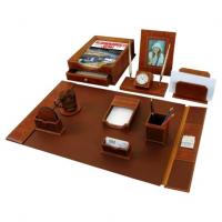 Настольные наборы из камня и дерева