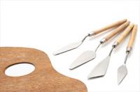 Палитры и мастихины