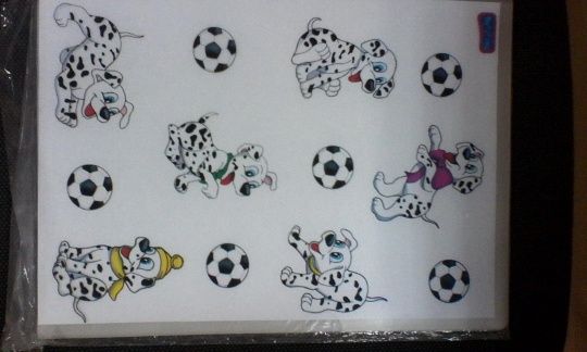 Папка-уголок А4 "Далматинец с мячом" прозрач. с рис.  СН300ВМ/4
