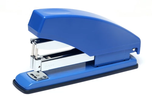 Степлер мощный на 60л. "Lamark" синий ST0636
